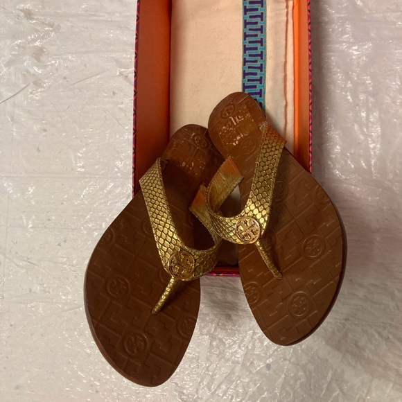 Tory Burch Gold Snake-print Leather Upper Flip Flop Sandals - Picture 3 of 7